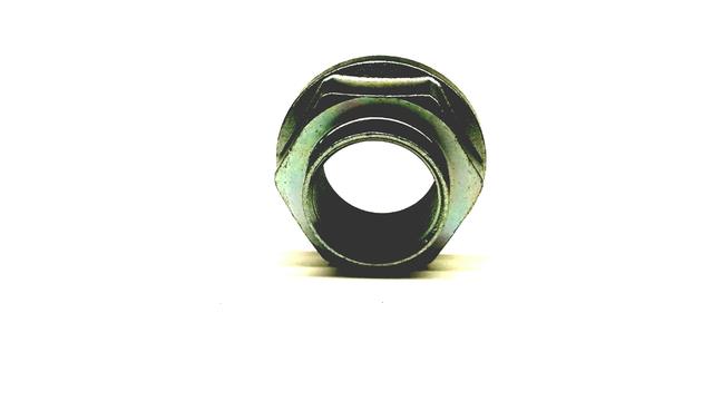 Subaru Wheel hub nut – price 30 PLN