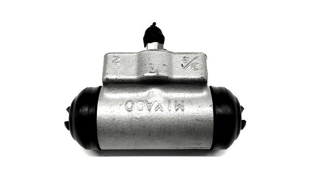 Wheel cylinder Subaru Impreza: 26705FG000 Subaru Wheel Brake Cylinder