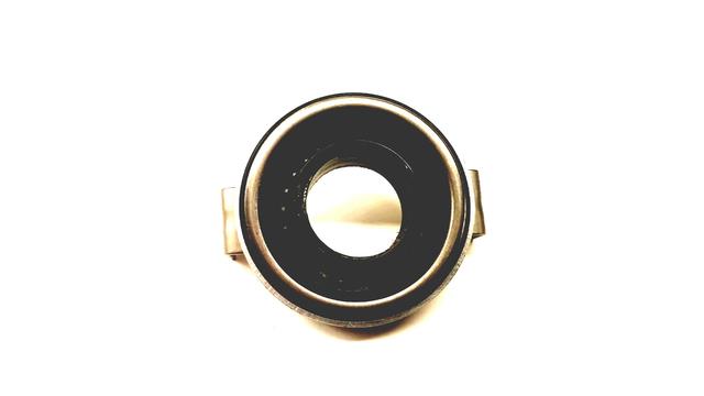 Buy Subaru 30502AA121 – good price at EXIST.AE!