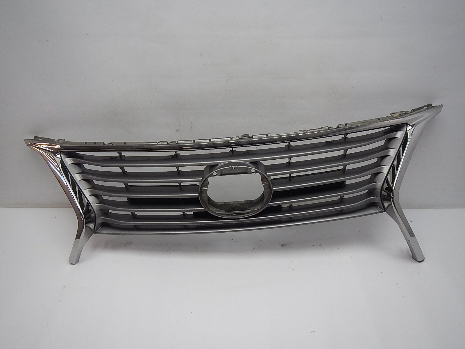 5310148401 Toyota Grille radiator