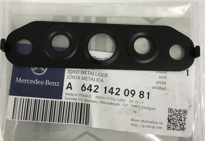 Oil flange gasket Mercedes A 642 142 09 81