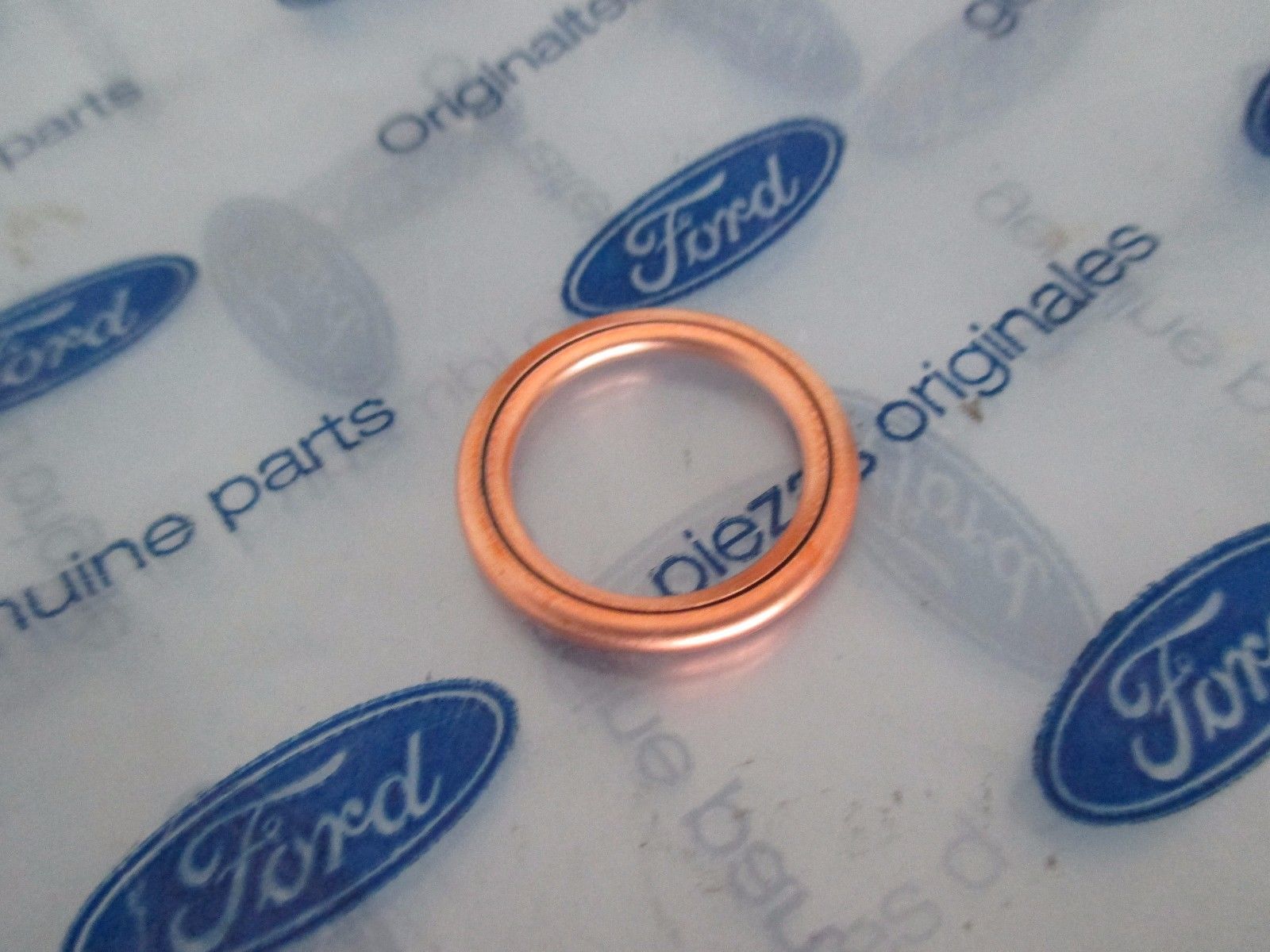 Buy Ford 1 250 324 at a low price in United Arab Emirates!