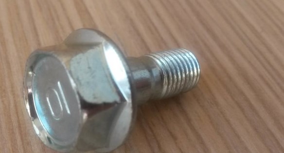 5520650J00 Suzuki Bolt