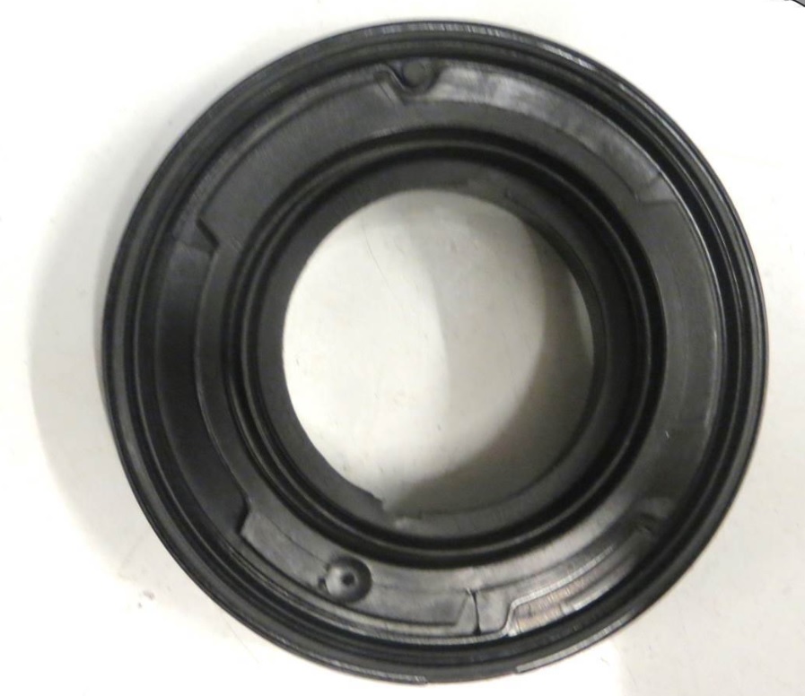 Ford 1 920 072 Front crankshaft oil seal 1920072 1920072 Ford Front crankshaft oil seal