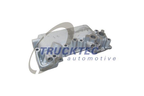 Trucktec 01.18.095 Oil cooler 0118095