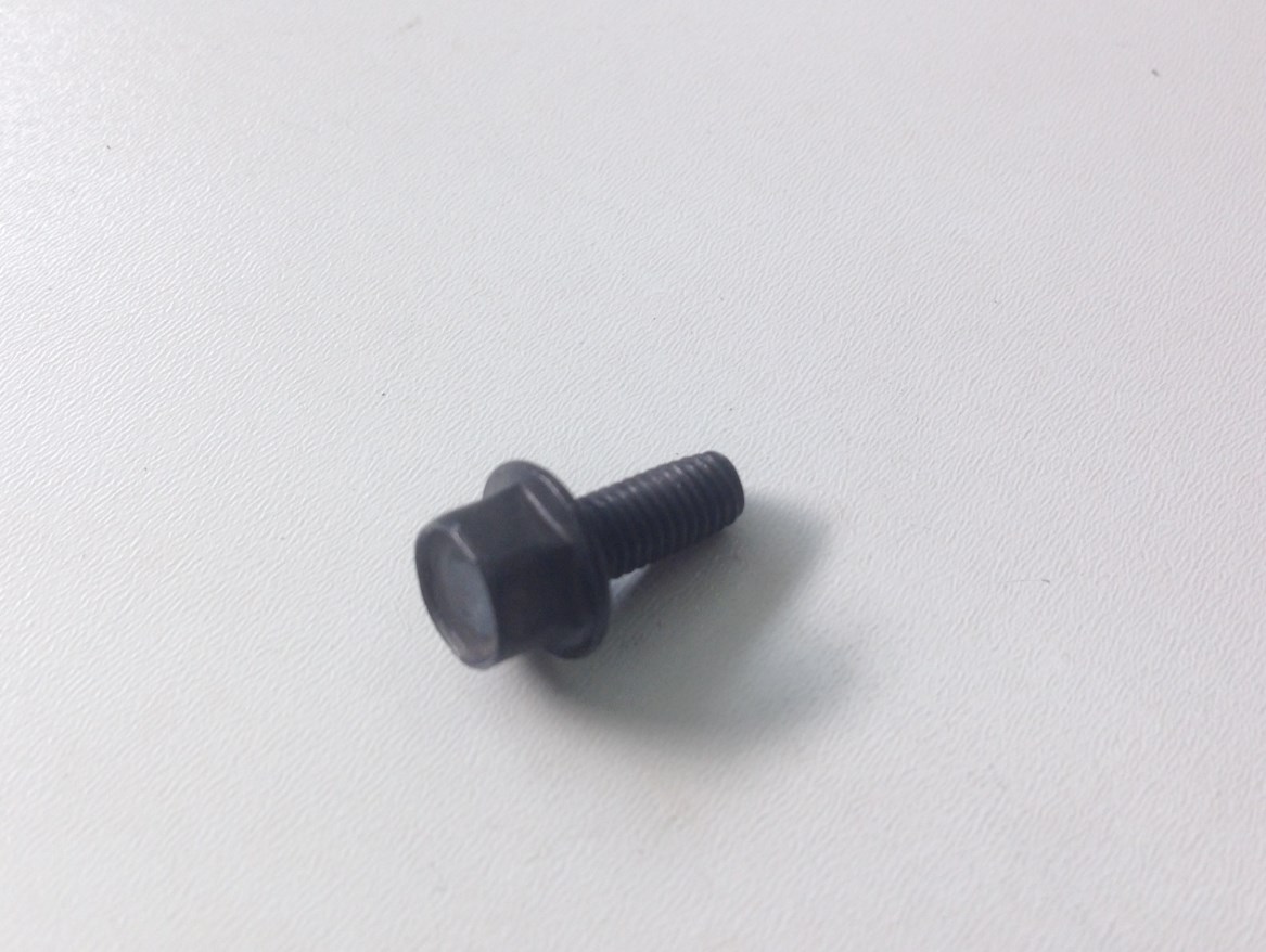 826783K000 Hyundai/Kia Self tapping screw