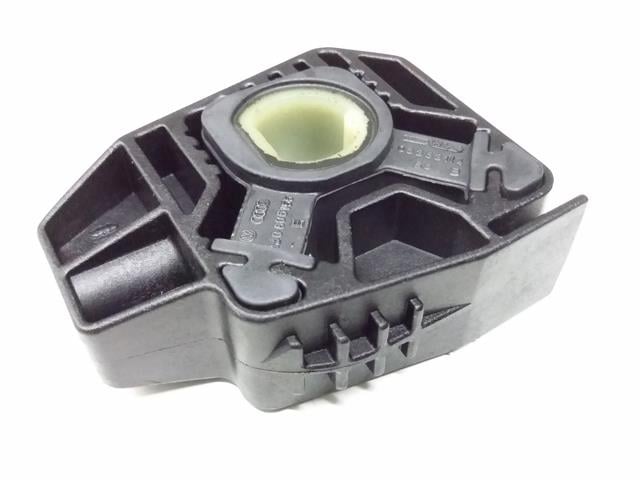 Bracket VAG 1J0 806 155 E