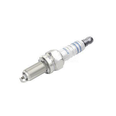 Bosch Spark plug Bosch Standard Super UR6DE – price 37 PLN