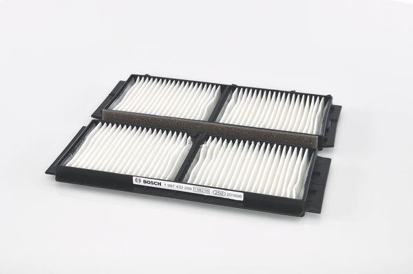 Bosch Cabin filter – price 88 PLN
