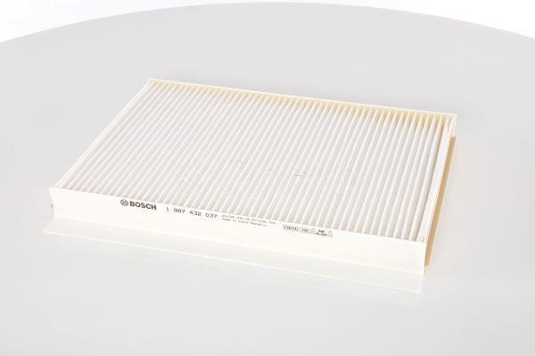 Bosch Cabin filter – price 37 PLN