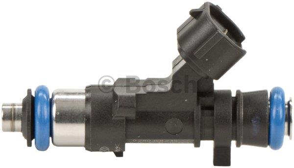Bosch Injector fuel – price 194 PLN