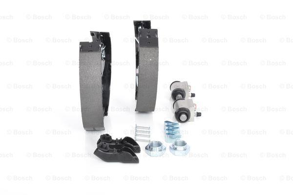 Bosch Brake shoe set – price 381 PLN