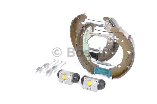 Bosch Brake shoe set – price 423 PLN