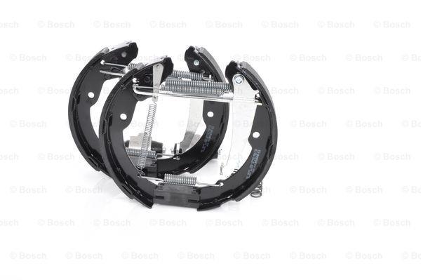 Bosch Brake shoe set – price 378 PLN