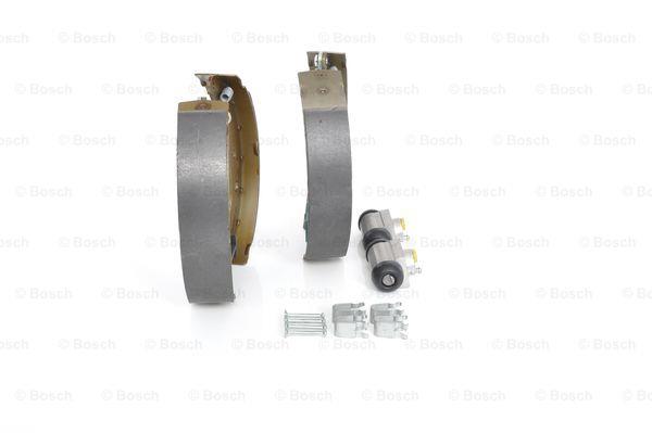 Bosch Brake shoe set – price 391 PLN