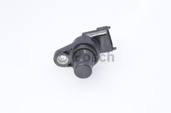 Bosch Camshaft position sensor – price 138 PLN