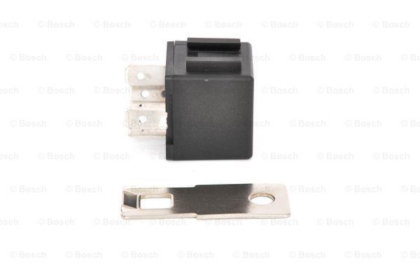 Bosch Relay – price 26 PLN
