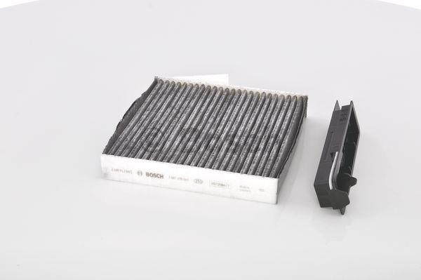 Cabin filter with activated carbon Bosch 1 987 435 501