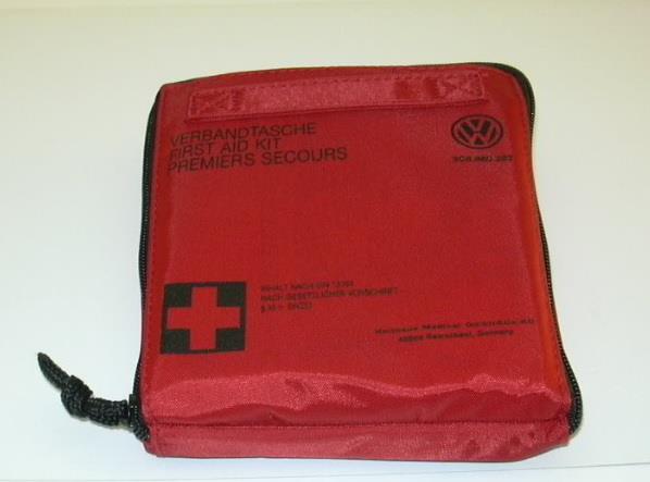 VAG 3C8 860 282 The first-aid kit is automobile 3C8860282