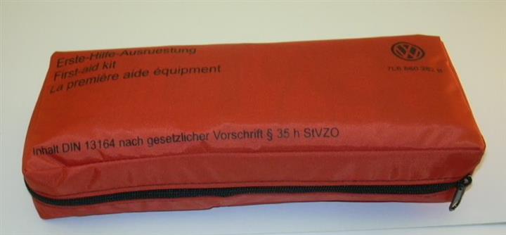 VAG 7L6 860 282 B The first-aid kit is automobile 7L6860282B