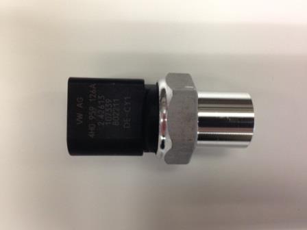 VAG 4H0 959 126 A AC pressure switch 4H0959126A