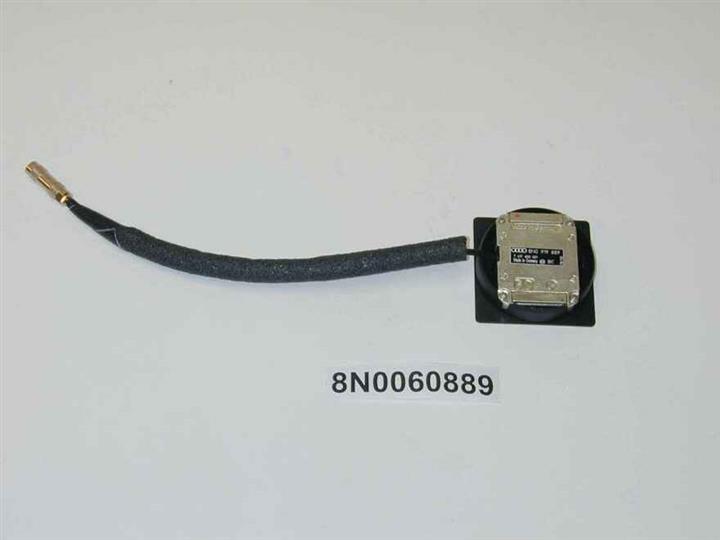 VAG 8N0060889 GPS antenna 8N0060889