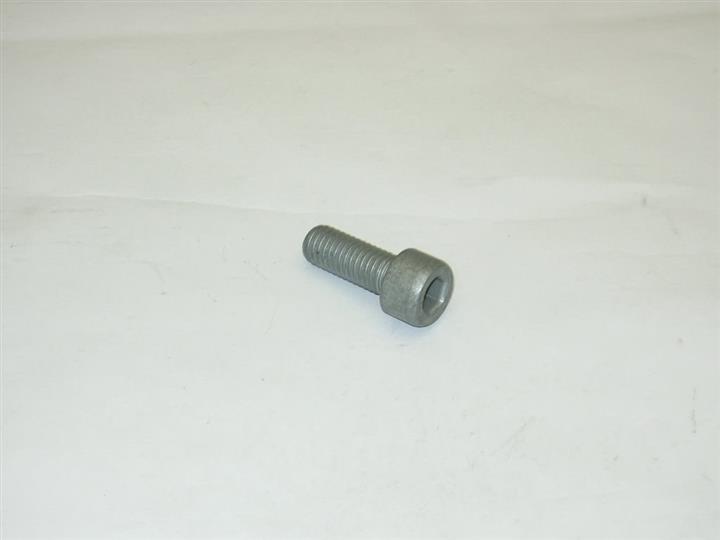Buy VAG N 014 721 8 at a low price in United Arab Emirates!