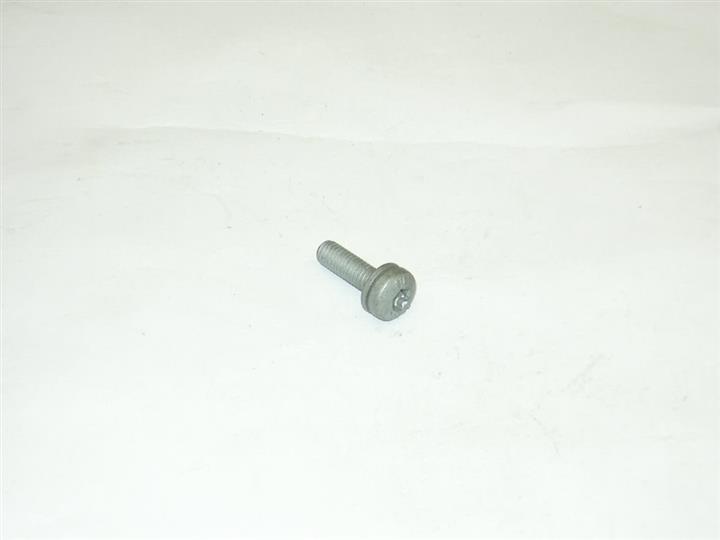 Buy VAG N 101 244 08 at a low price in United Arab Emirates!