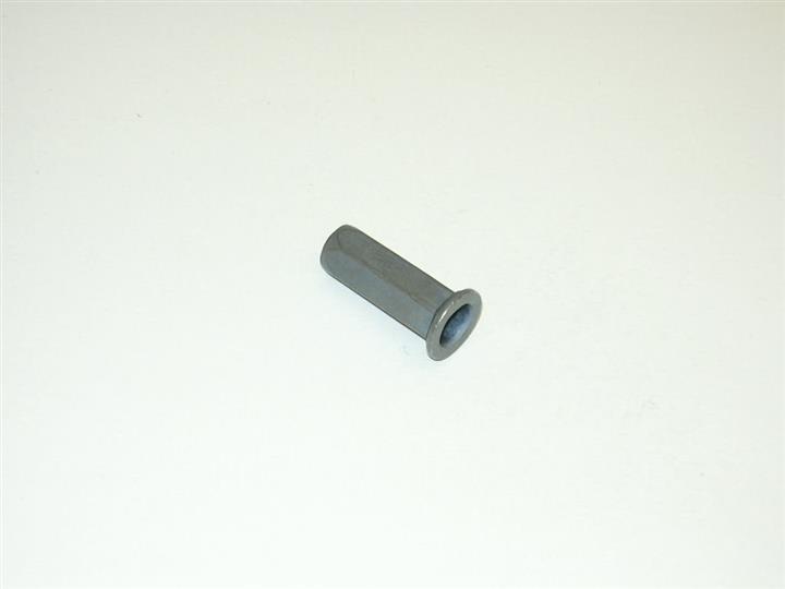 WHT000819 VAG Nut