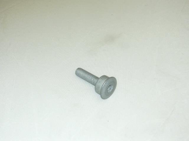 Buy VAG WHT 002 494 at a low price in United Arab Emirates!