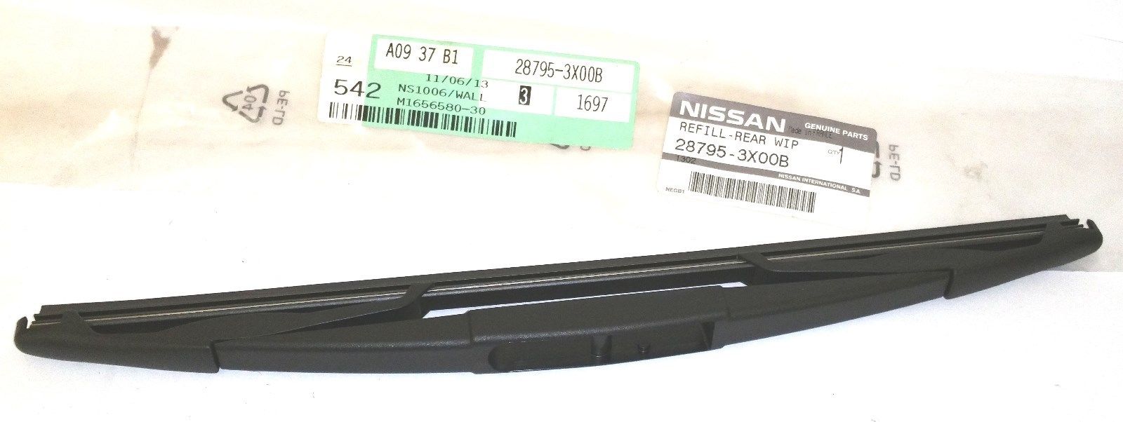 Nissan 28795-3X00B Rear window wiper blade 310 mm (12") 287953X00B