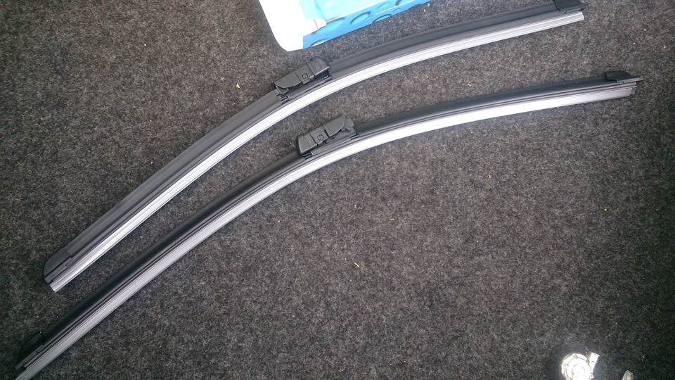 201604SX Stellox Frameless wiper set 530/475