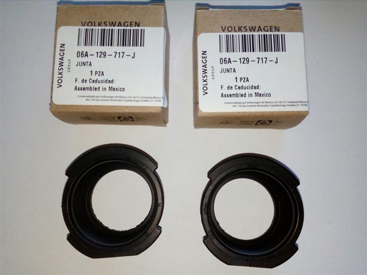 VAG 06A 129 717 J Gasket 06A129717J 06A129717J VAG Gasket