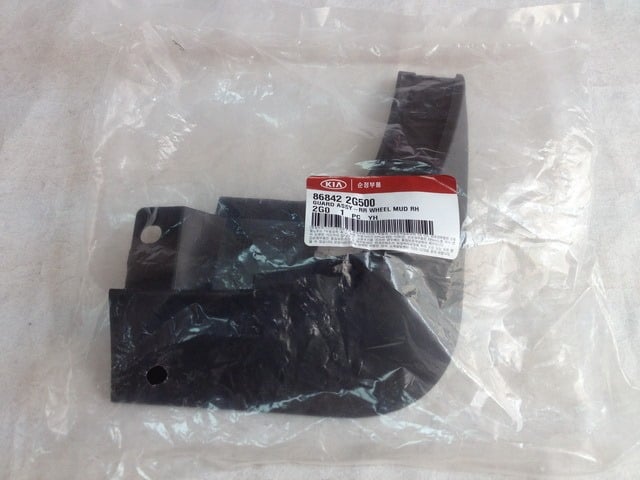868422G500 Hyundai/Kia Mudflap