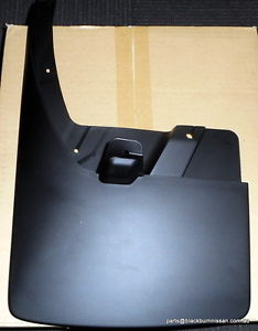 78811EB000 Nissan Mudguard rear left