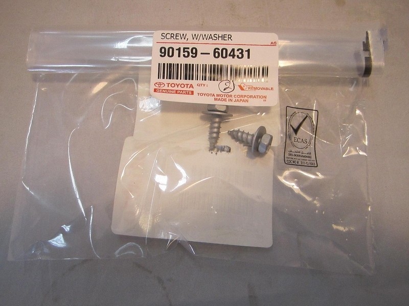 9015960431 Toyota Screw