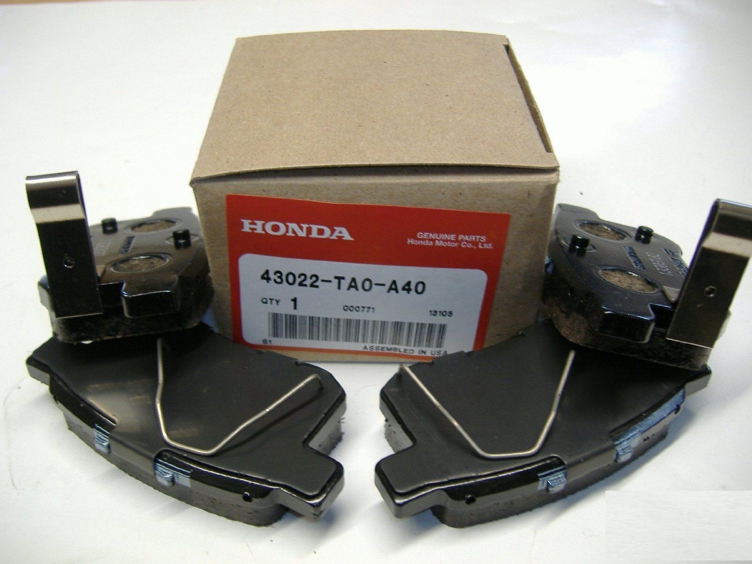 Honda 43022-TA0-A40 Brake Pad Set, disc brake 43022TA0A40