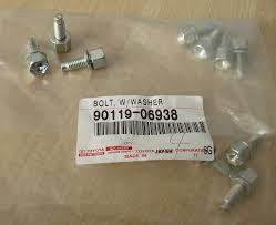 9011906938 Toyota Bolt