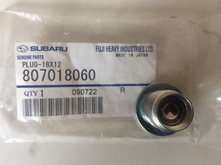 807018060 Subaru Plug