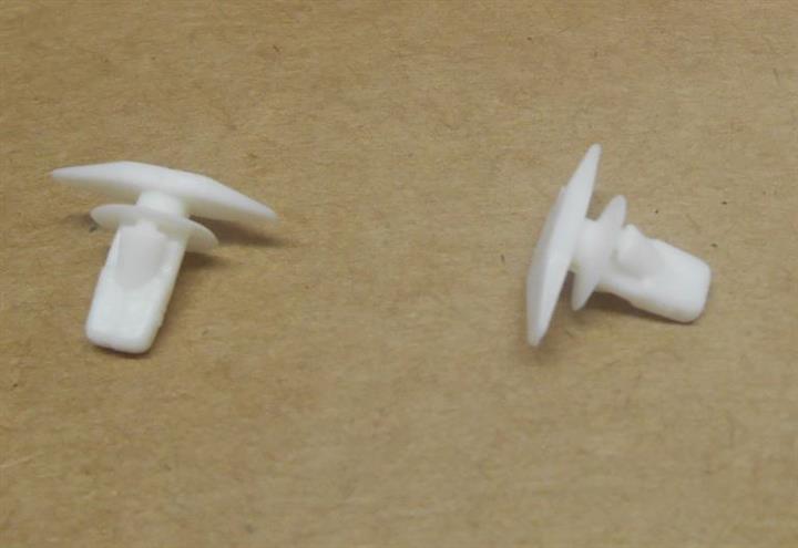 864382B000 Hyundai/Kia Clamp