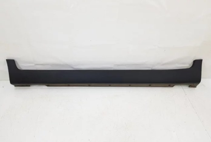 877513U000 Hyundai/Kia Sill cover