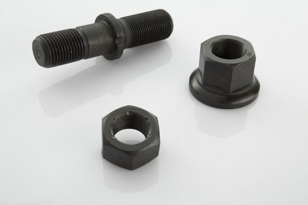 04704600A PE Automotive Wheel bolt
