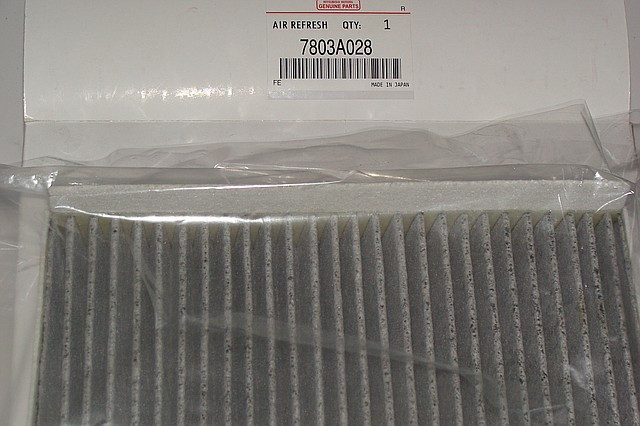 Mitsubishi 7803A028 Activated Carbon Cabin Filter 7803A028