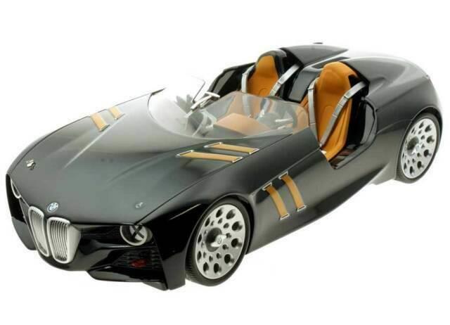 Toy Car Model BMW 328 Hommage Spider 2013 (1:18) BMW 80 43 2 413 751