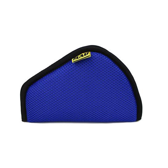 MAD | born to win™ AAB50 Seat belt adapter blue by MAD | born to win ™ AAB50 AAB50