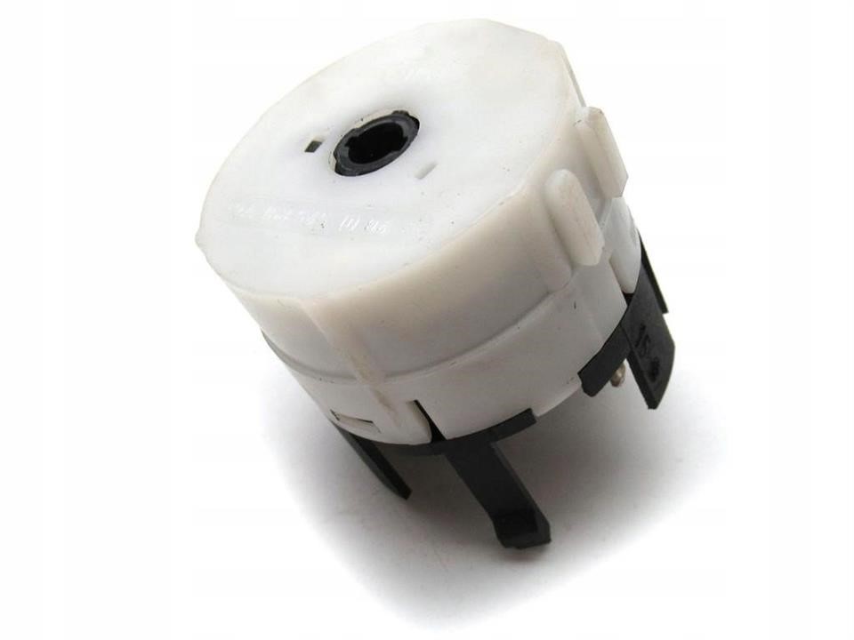 A1685451004 Mercedes Switch