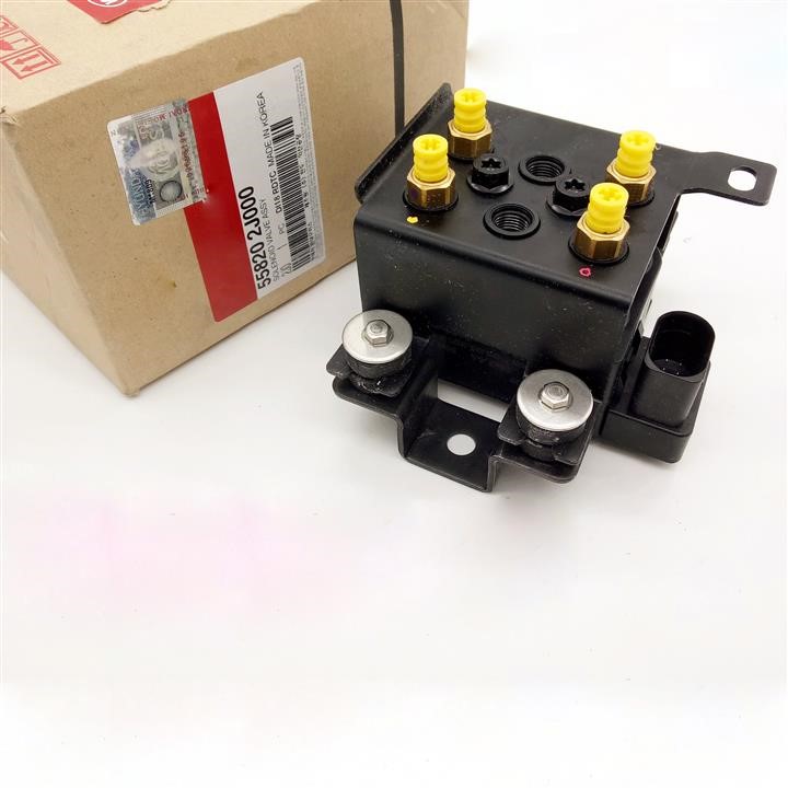 558202J000 Hyundai/Kia Solenoid valve automatic transmission (automatic transmission)