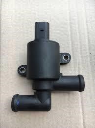 VAG 4H0 121 670 A Heater control valve 4H0121670A