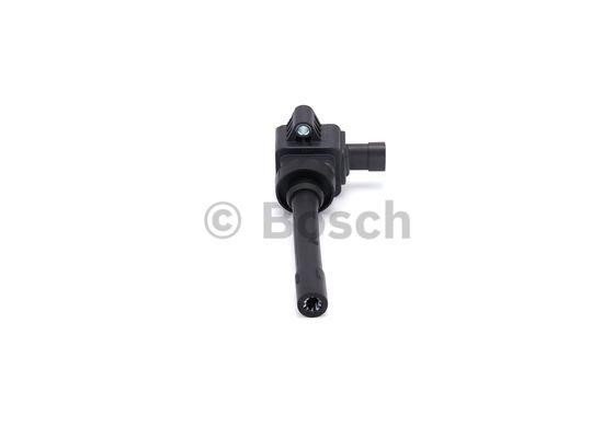Ignition coil Bosch F 01R 00A 052