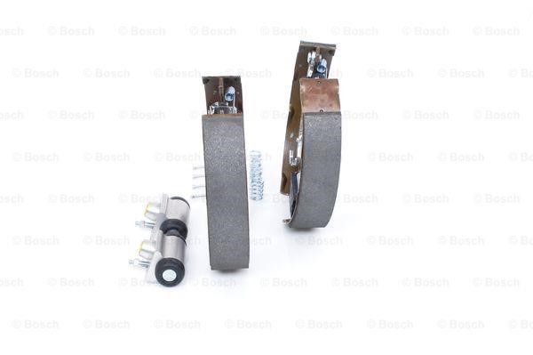 Brake shoe set Bosch 0 204 114 686